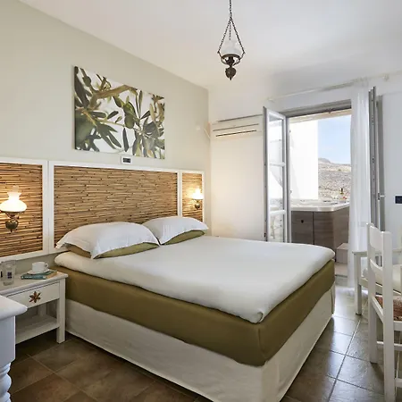 Vrahos Boutique 3*