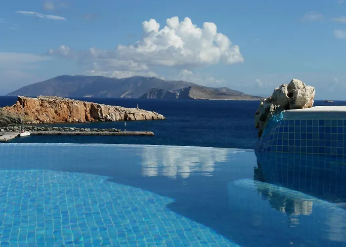 호텔 Vrahos Boutique 카라보스타시