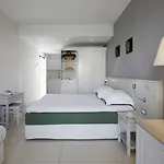 Hotell Vrahos Boutique Karavostasis (Folegandros)