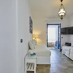Hotell Vrahos Boutique Karavostasis (Folegandros)