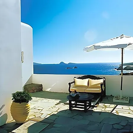 Vrahos Boutique Karavostasis (Folegandros)