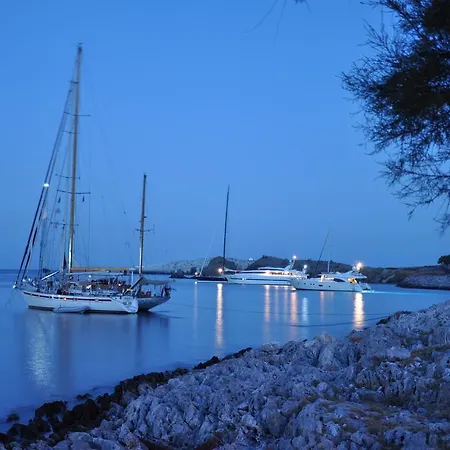 Vrahos Boutique Hotel Karavostasis (Folegandros)