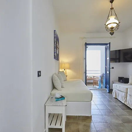 Hotel Vrahos Boutique Karavostasis (Folegandros)