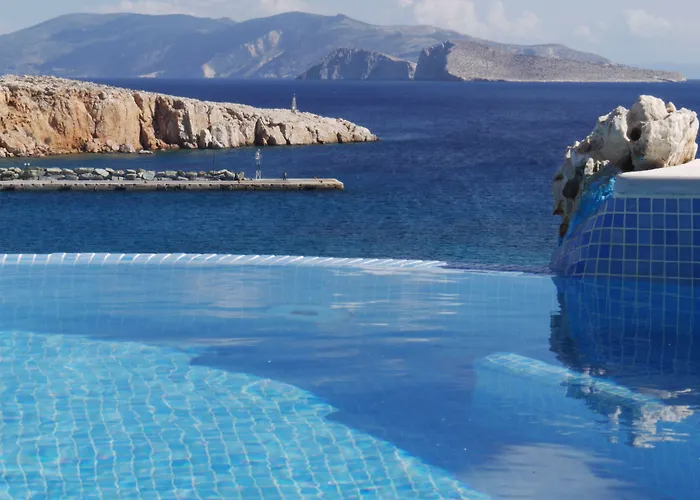 Vrahos Boutique 3* Karavostasis (Folegandros)