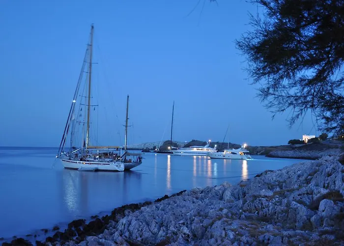 Vrahos Boutique Hotell Karavostasis (Folegandros)